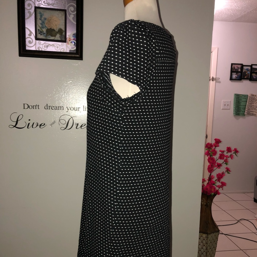 Dress - Picture 3 of 6